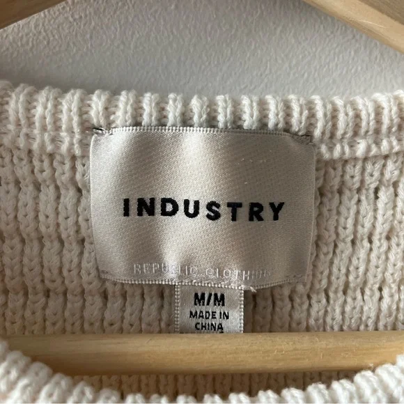 🌻MUST GO free ship! Industry Republic Knit/Crochet Crop Top w/ Flowers - Medium - Picture 2 of 8